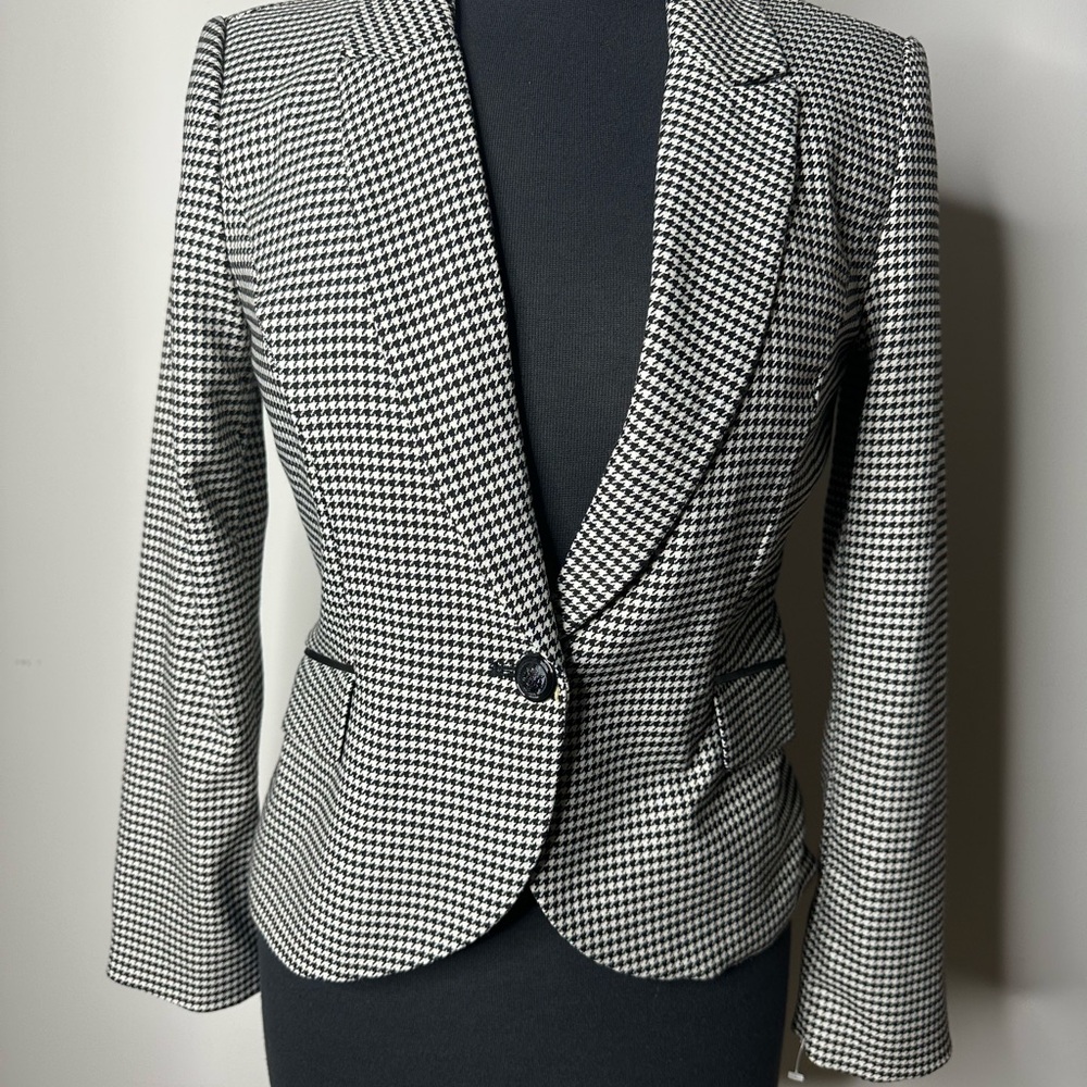 White House Black Market Houndstooth Blazer